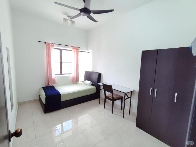 Room for rent in Petaling, Damansara Damai