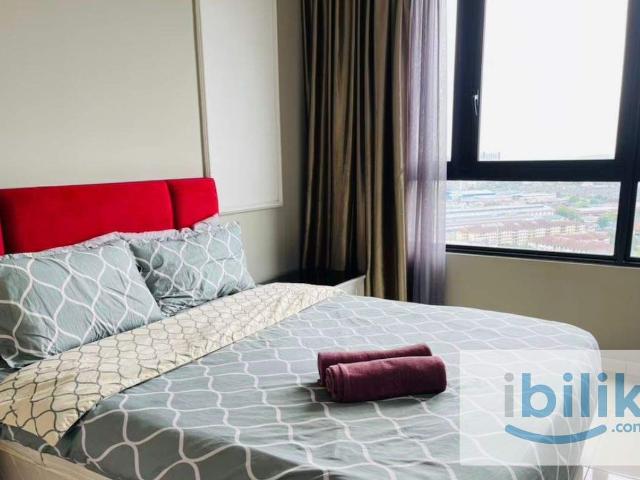 Room for rent in PJU 6, Petaling Jaya