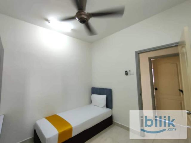 Room for rent in Petaling, Damansara Damai