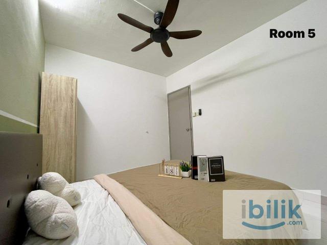Room for rent in PJU 8, Petaling Jaya