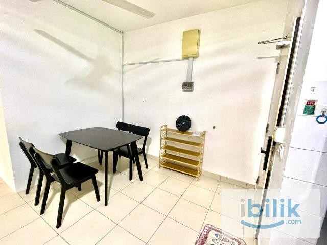 Room for rent in Petaling, Alam Impian