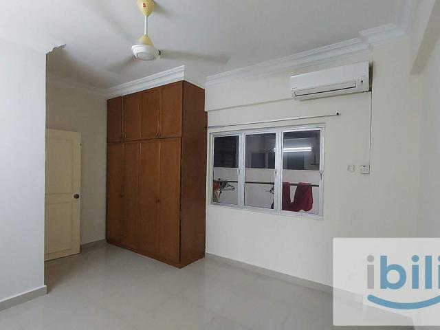 Room for rent in Petaling, Damansara Damai