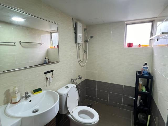Room for rent in Country Heights Damansara, Kuala Lumpur