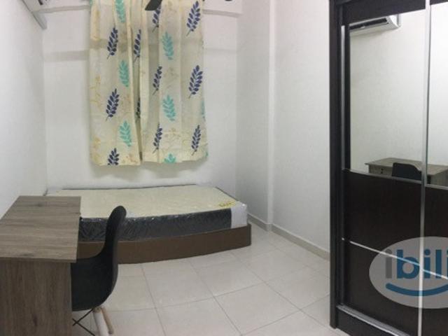 Room for rent in Georgetown, Penang