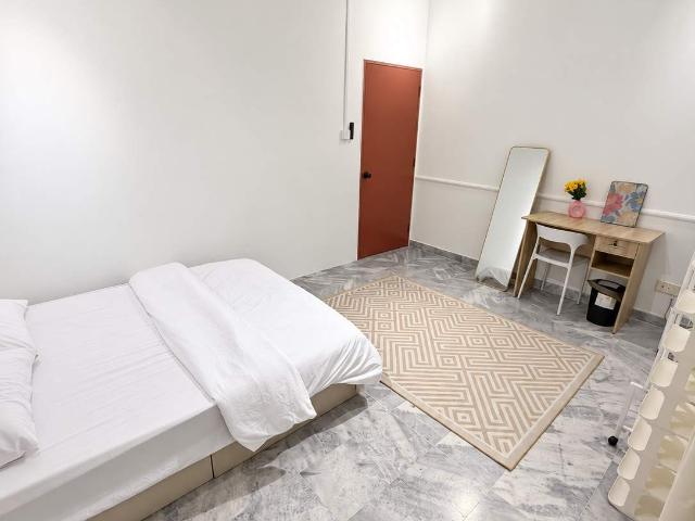 Room for rent in Petaling, Damansara Damai