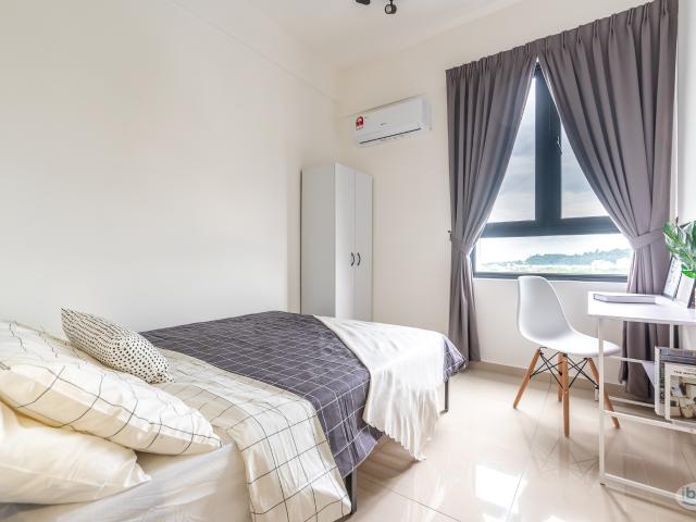Room for rent in Taman Tunas Muda, George Town