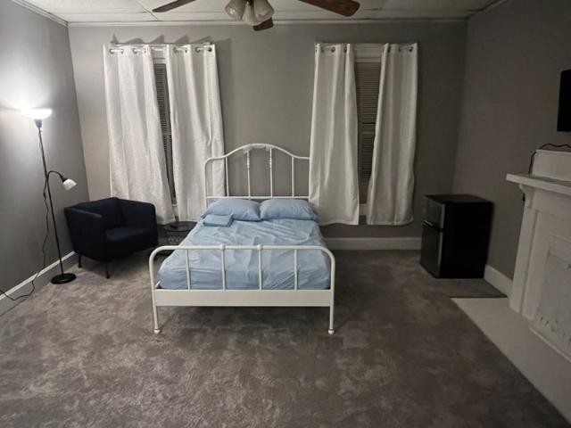 Room for rent in Vineville, Macon