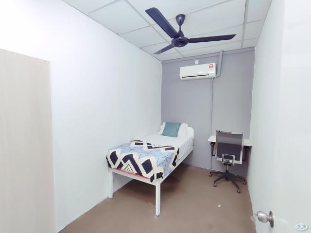 Room for rent in Petaling, Damansara Damai