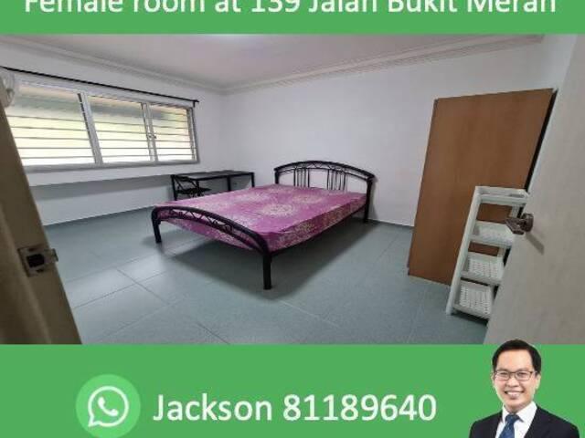 Room for rent in Telok Blangah
