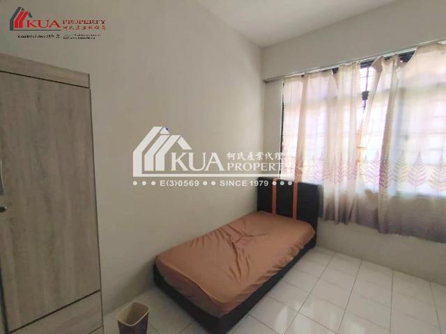 Room for rent in Kuching