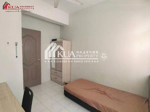 Room for rent in Kuching