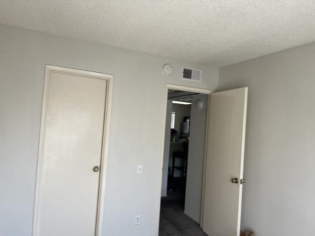 Room for rent in Santa Ana, California