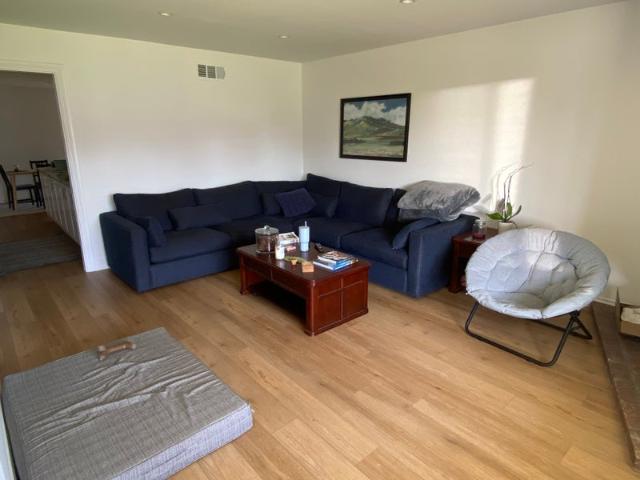 Room for rent in Costa Mesa, California