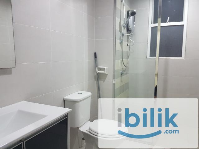 Room for rent in Petaling, Alam Impian