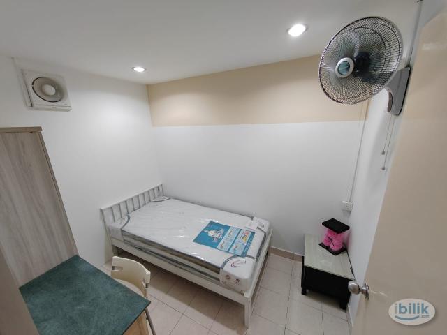Room for rent in Petaling, Damansara Damai