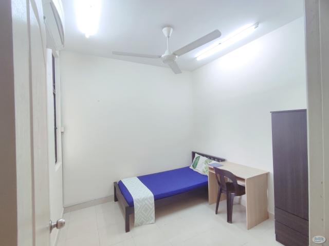 Room for rent in Petaling, Damansara Damai