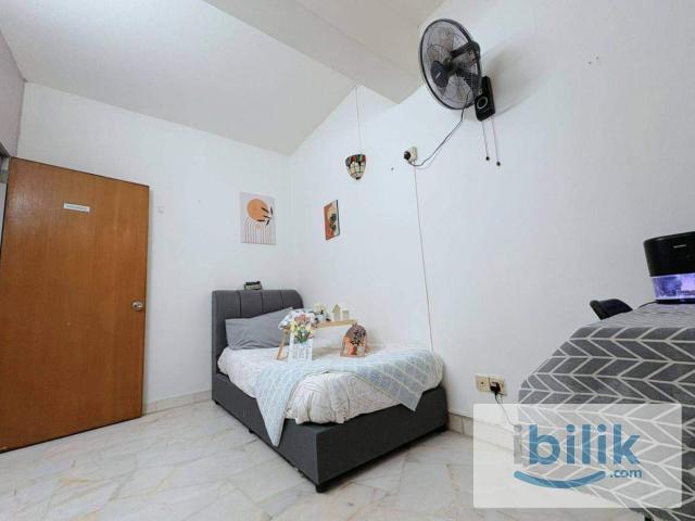 Room for rent in Petaling, Subang Jaya