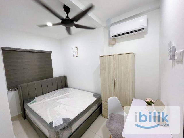 Room for rent in The Earth, Bukit Jalil