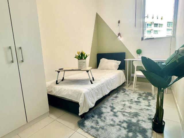 Room for rent in Petaling, Damansara Damai