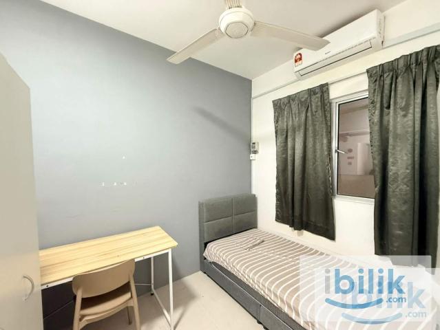 Room for rent in Taman Sri Rampai, Kuala Lumpur