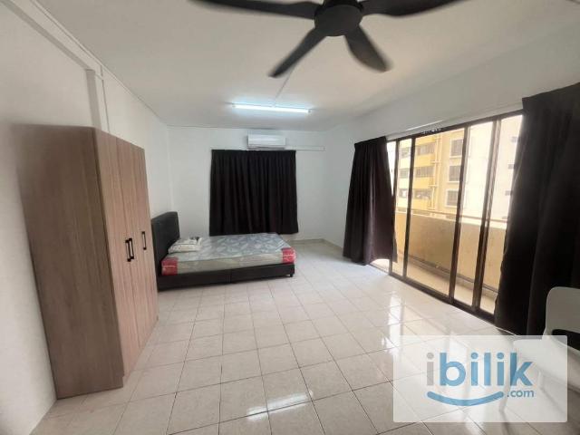 Room for rent in PJU 5, Petaling Jaya