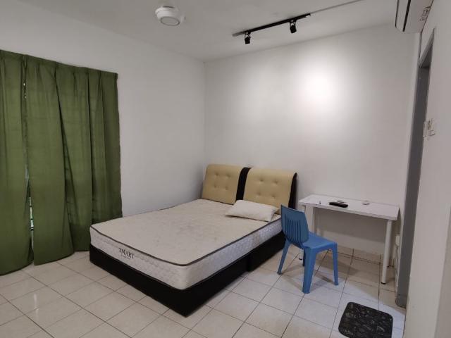 Room for rent in Petaling, Damansara Damai