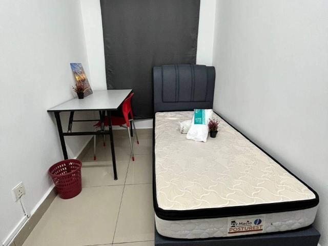 Room for rent in Petaling, Damansara Damai