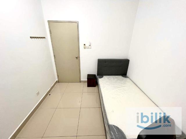 Room for rent in Petaling, Damansara Damai