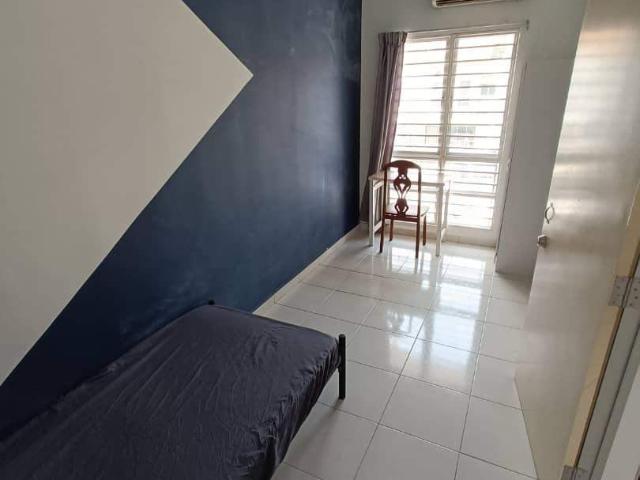 Room for rent in Seksyen U13, Shah Alam