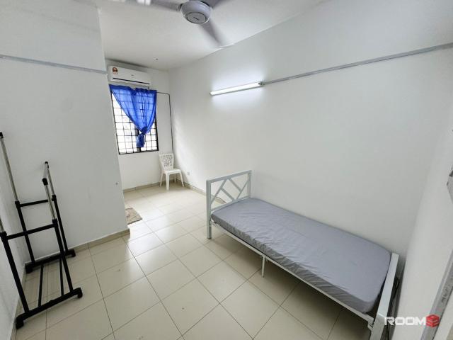 House for rent in Petaling, Alam Impian