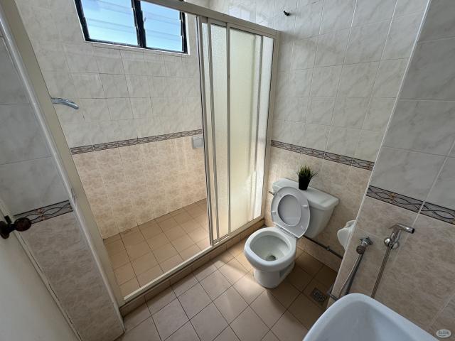 Room for rent in Georgetown, Penang