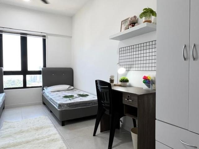 Room for rent in Mukim 18, Georgetown