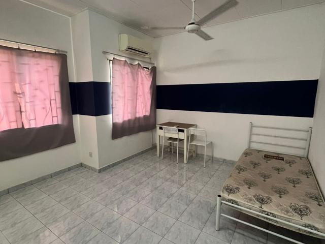 House for rent in Petaling, Alam Impian