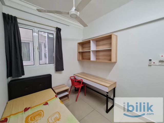 Room for rent in Petaling, Damansara Damai