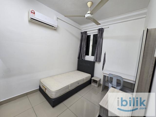 Room for rent in Petaling, Damansara Damai