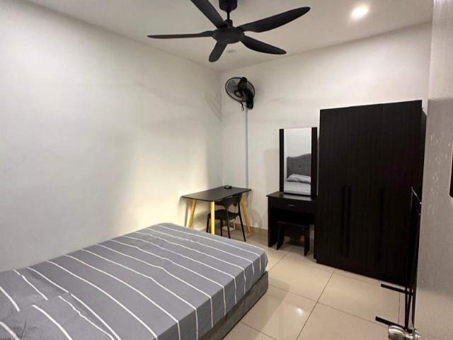 Room for rent in Petaling, Damansara Damai