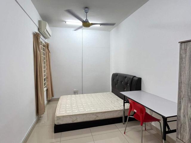 Room for rent in Petaling, Damansara Damai