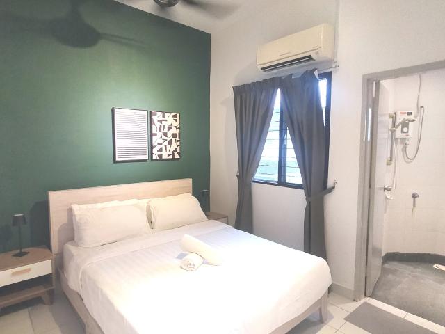 Room for rent in Petaling, Subang Jaya