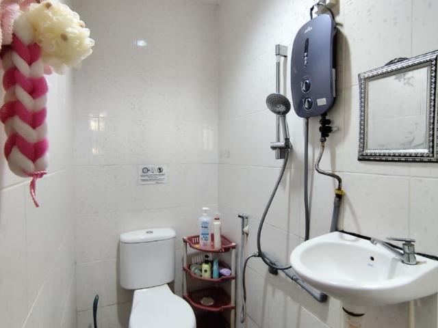 Room for rent in Petaling, Damansara Damai