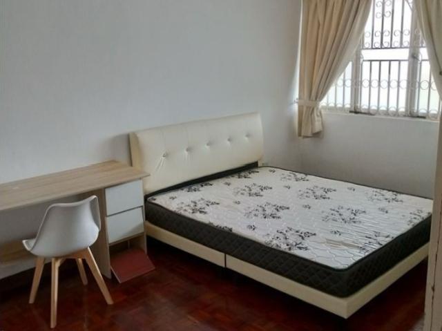 Room for rent in Petaling, Damansara Damai
