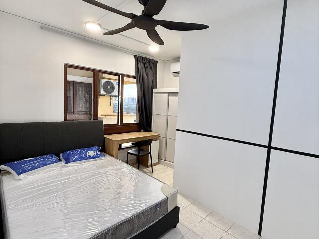 Room for rent in Petaling, Damansara Damai