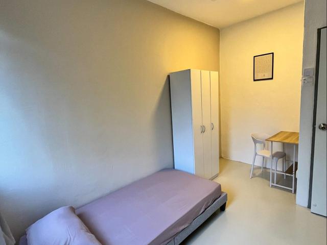 Room for rent in Mukim 13, Georgetown