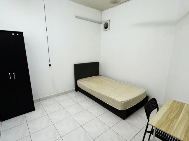 Room for rent in Petaling, Subang Jaya