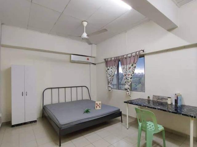 Room for rent in Kepong, Kuala Lumpur
