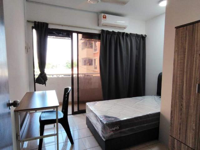 Room for rent in Petaling, Damansara Damai