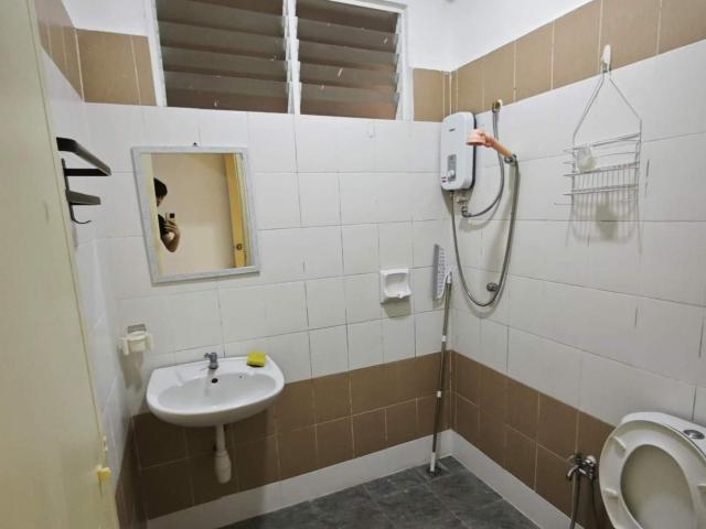Room for rent in Georgetown, Penang