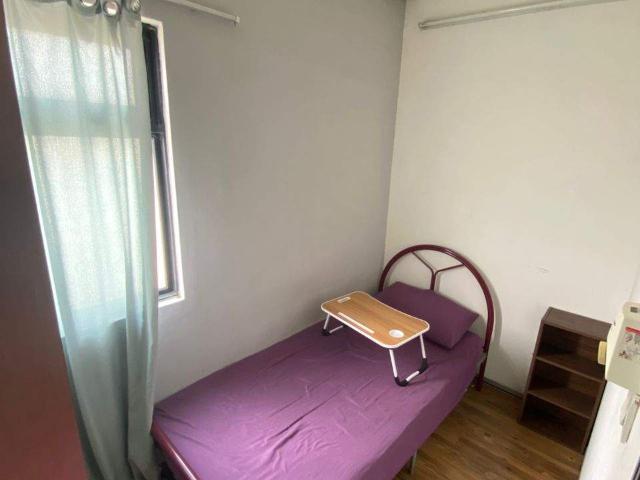 Room for rent in Petaling, Alam Impian