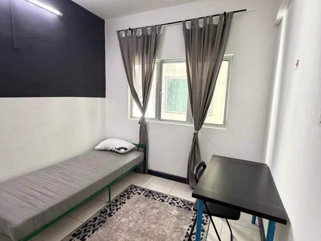 Room for rent in Petaling, Damansara Damai
