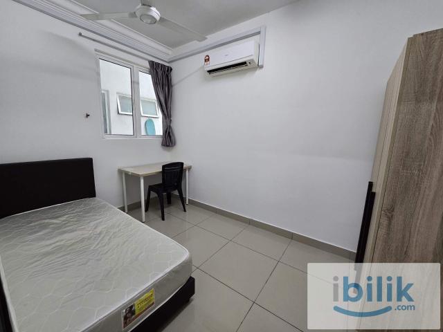 Room for rent in PJU 1A, Petaling Jaya