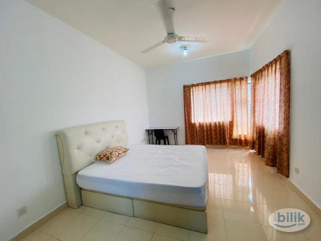Room for rent in Petaling, Damansara Damai